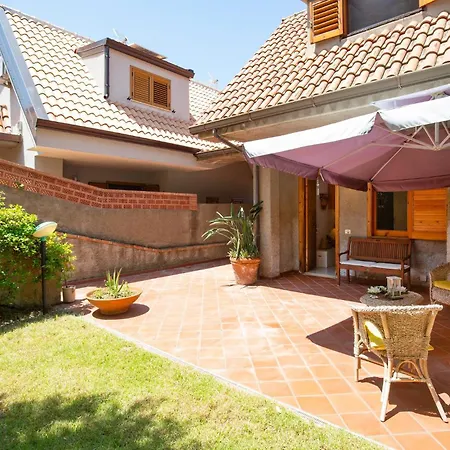 In With House Sea View Vakantiehuis