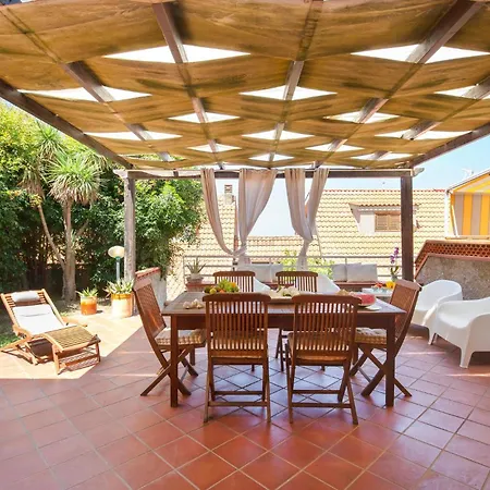 In With House Sea View Vakantiehuis