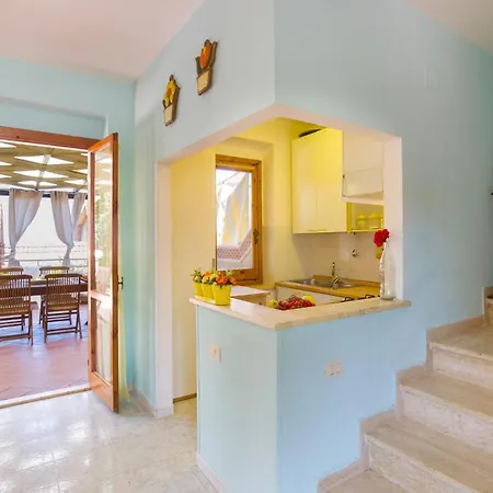 Vakantiehuis In With House Sea View Gizzeria