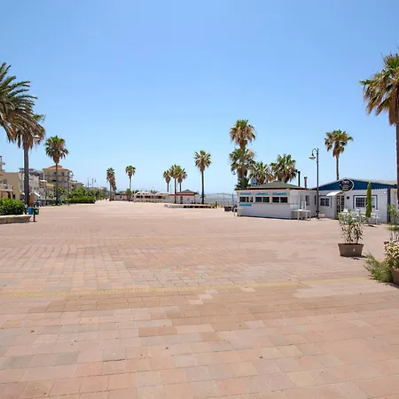 Vakantiehuis In With House Sea View